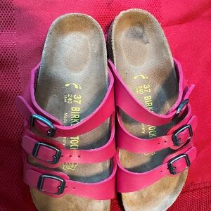 Birkenstock Fuchsia Footbed Sandals